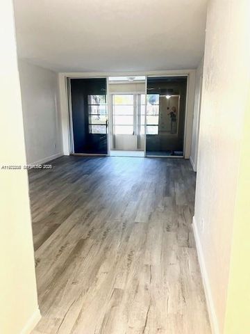 6070 NW 64th Ave 103, Tamarac, FL 33319