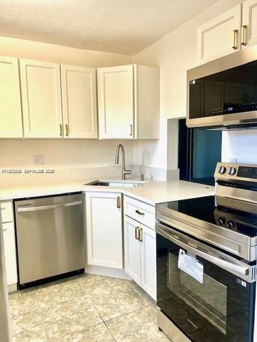 6070 NW 64th Ave 103, Tamarac, FL 33319