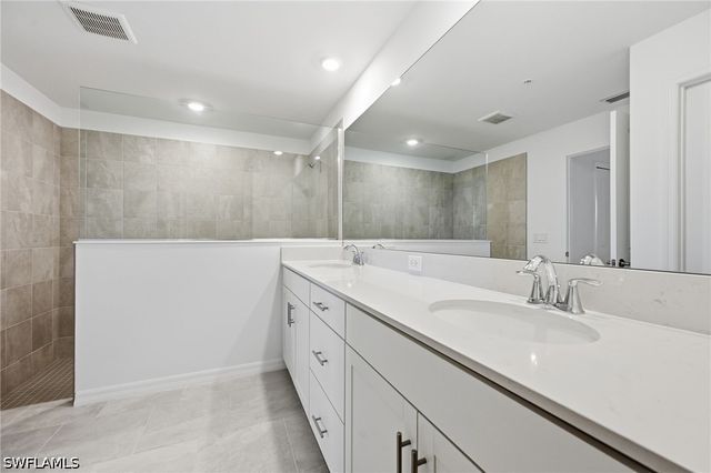 5603 Newcastle CT 5612, Ave Maria, FL 34142