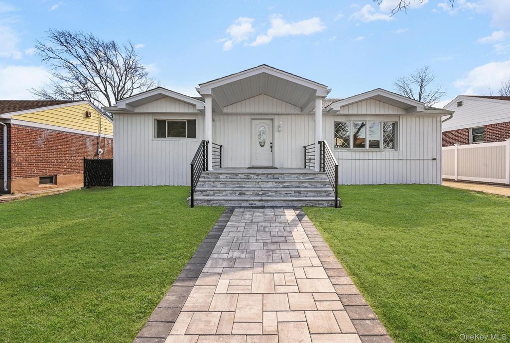 2243 Leighton Road, Elmont, NY 11003