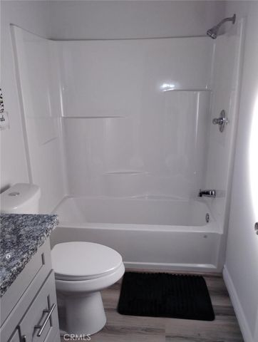 1901 N Grape, Compton, CA 90222
