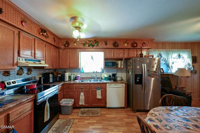 220 Pinedale Street, Maryville, TN 37801