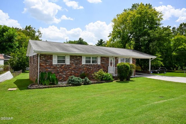 220 Pinedale Street, Maryville, TN 37801