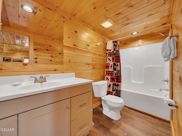 218 Caton Road, Sevierville, TN 37862