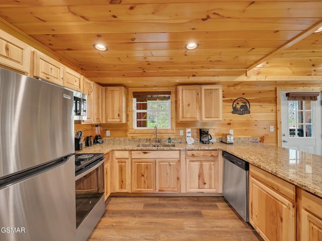 218 Caton Road, Sevierville, TN 37862