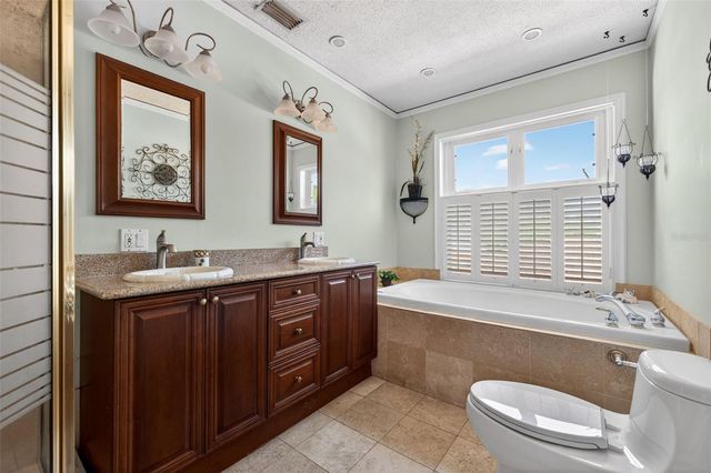 835 16TH AVENUE NE, St Petersburg, FL 33704