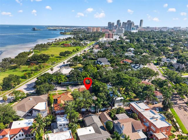 835 16TH AVENUE NE, St Petersburg, FL 33704