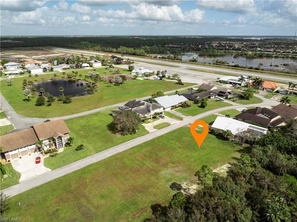 4085 SKYWAY DR LOT#33, NAPLES, FL 34112 — exterior