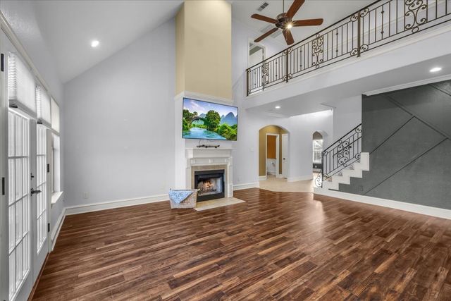 1105 Reata Drive, Weatherford, TX 76087