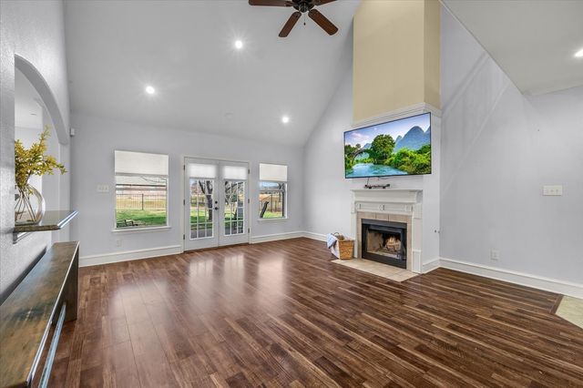 1105 Reata Drive, Weatherford, TX 76087