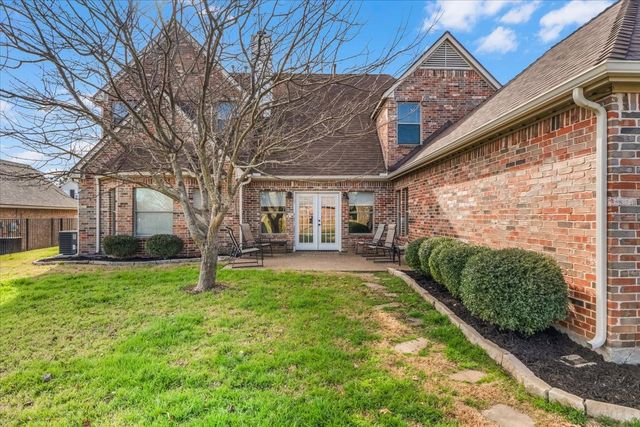 1105 Reata Drive, Weatherford, TX 76087