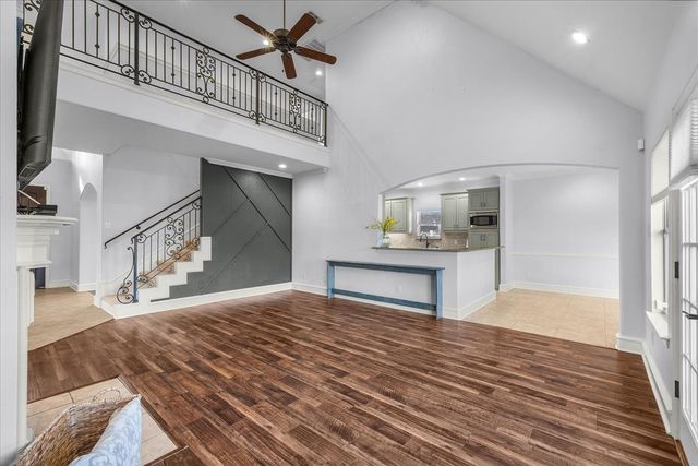 1105 Reata Drive, Weatherford, TX 76087