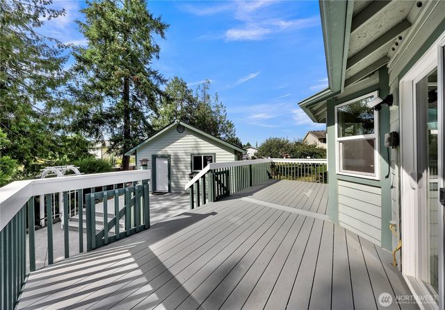 2901 Montgomery Place, Mount Vernon, WA 98274