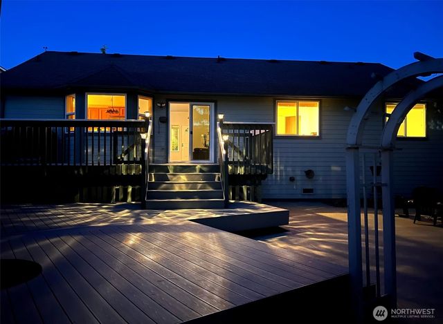 2901 Montgomery Place, Mount Vernon, WA 98274