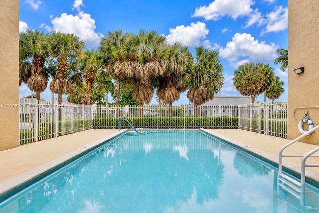 2400 NW 16th St Rd 407, Miami, FL 33125