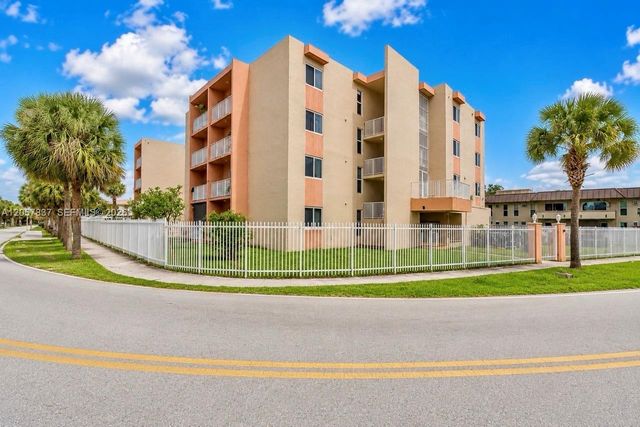 2400 NW 16th St Rd 407, Miami, FL 33125