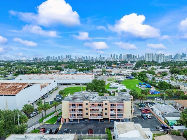 2400 NW 16th St Rd 407, Miami, FL 33125