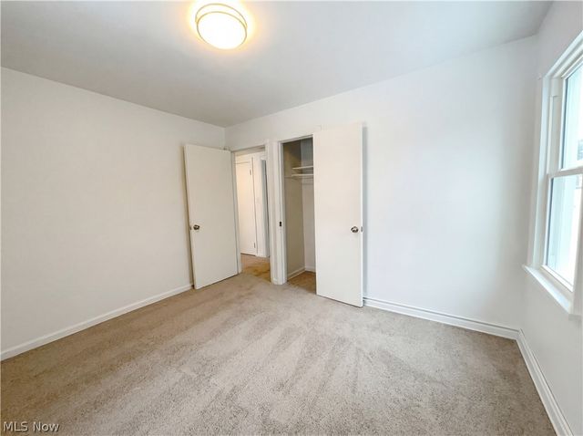 1754 E 236th Street, Euclid, OH 44117