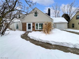 1754 E 236th Street, Euclid, OH 44117