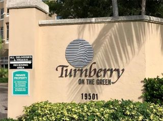 19501 W Country Club Dr 210, Aventura, FL 33180
