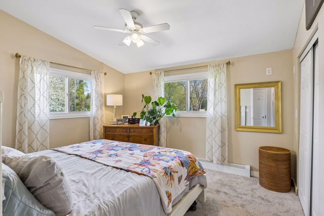 9055 Jamaca Court N, Lake Elmo, MN 55042