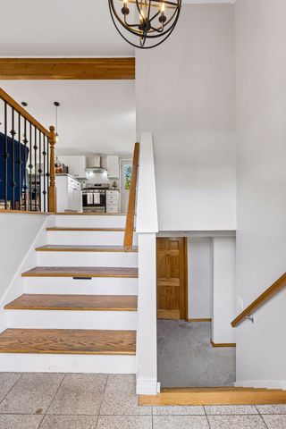 9055 Jamaca Court N, Lake Elmo, MN 55042