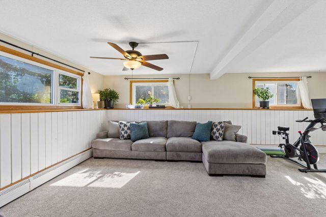 9055 Jamaca Court N, Lake Elmo, MN 55042