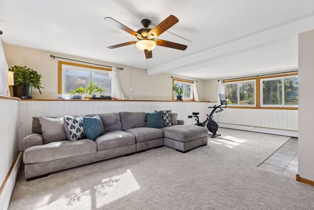9055 Jamaca Court N, Lake Elmo, MN 55042