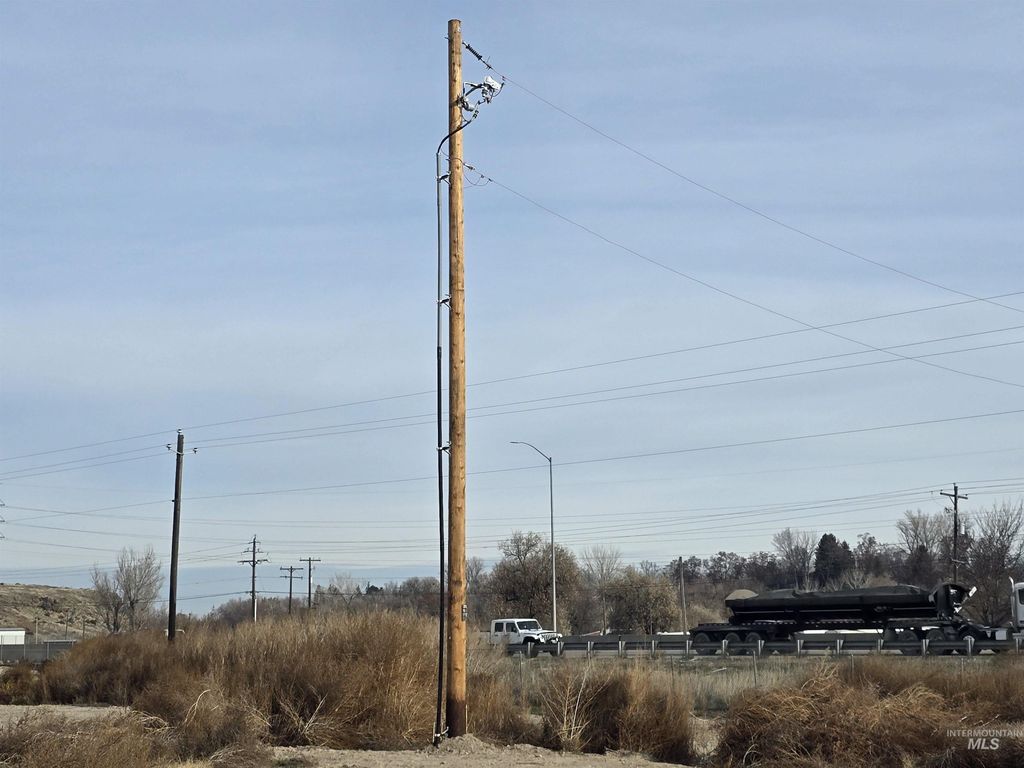 21451 & 21677 Chicago St, Caldwell, ID 83607 photo 7