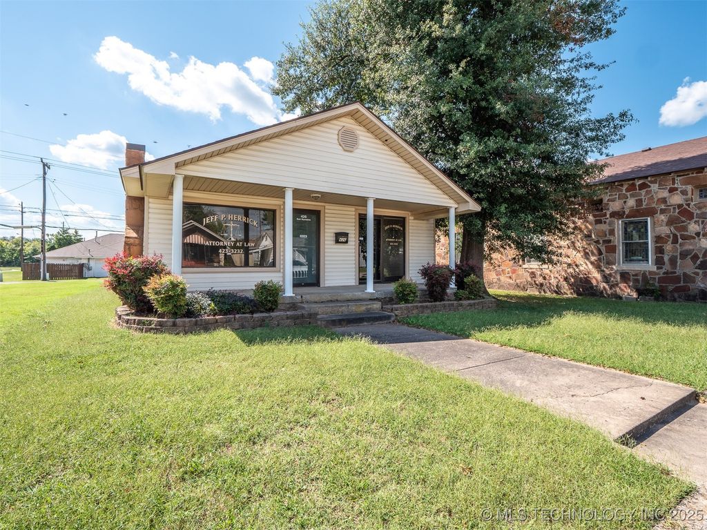426 E Wyandotte, Mcalester, OK 74501