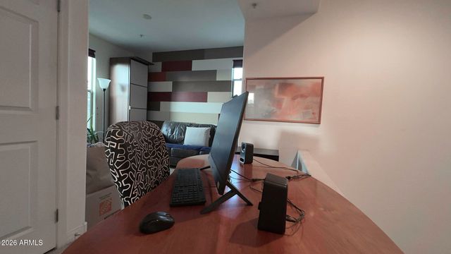 615 E PORTLAND Street 106, Phoenix, AZ 85004
