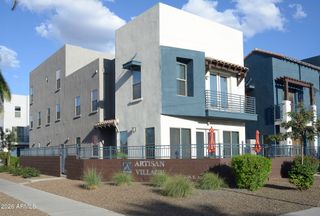 615 E PORTLAND Street 106, Phoenix, AZ 85004