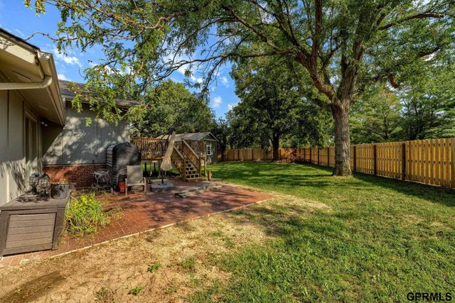 6613 S 139 Circle, Omaha, NE 68137