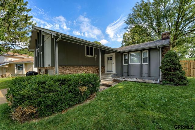 6613 S 139 Circle, Omaha, NE 68137