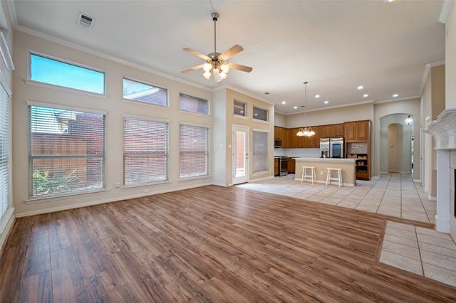 4582 ROCK CREEK Lane, Frisco, TX 75034