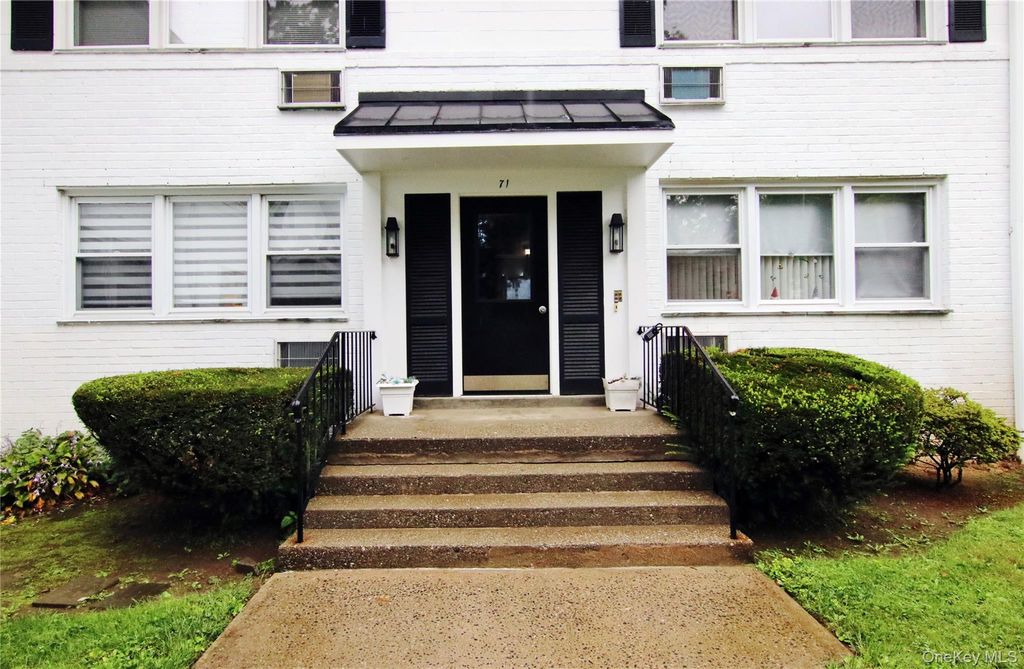 71 Avon Circle D, Rye Brook, NY 10573 — photo 3