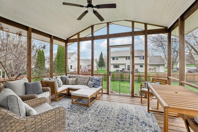 609 Worthington Way, Waunakee, WI 53597