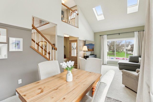 609 Worthington Way, Waunakee, WI 53597