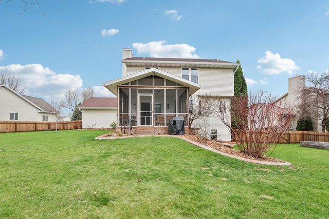 609 Worthington Way, Waunakee, WI 53597