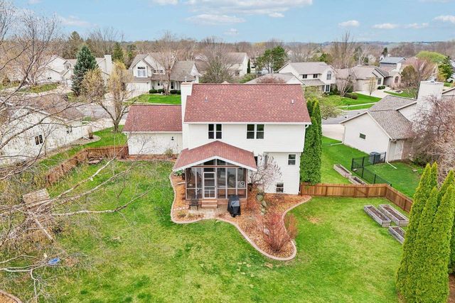 609 Worthington Way, Waunakee, WI 53597