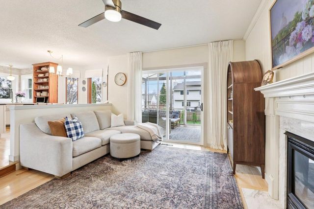 609 Worthington Way, Waunakee, WI 53597