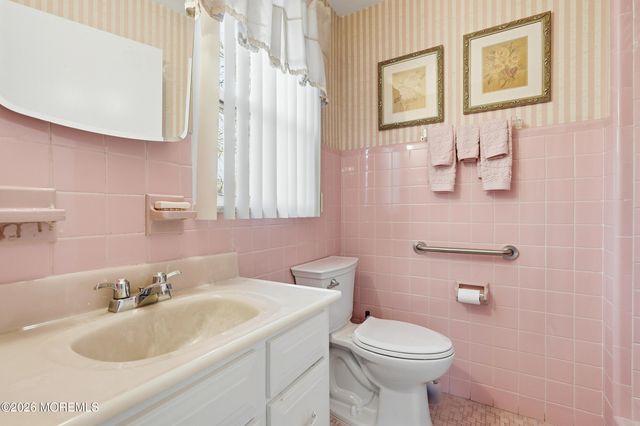 308 Lincoln Drive, Ocean Twp, NJ 07712