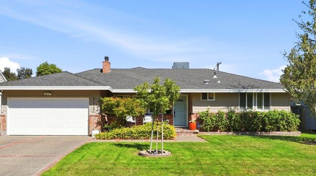 3825 Lynwood Way, Sacramento, CA 95864