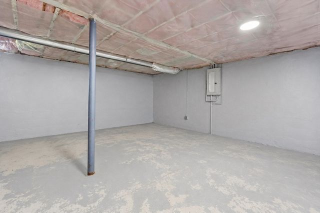 30 Baldwinville Rd, Phillipston, MA 01331