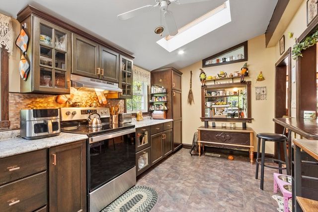 30 Baldwinville Rd, Phillipston, MA 01331