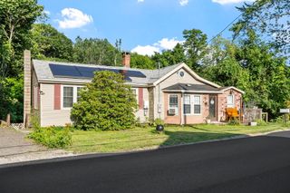 30 Baldwinville Rd, Phillipston, MA 01331