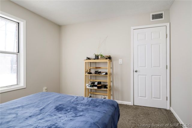 2316 Dunbar Drive, Jeffersonville, IN 47130