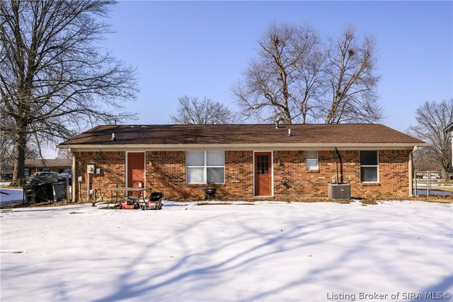 2316 Dunbar Drive, Jeffersonville, IN 47130