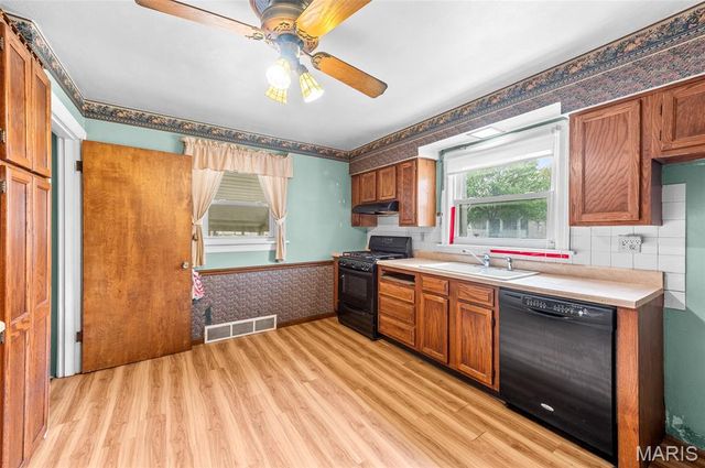 1308 Troy Road, Edwardsville, IL 62025