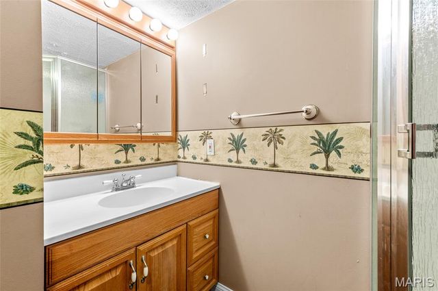 1308 Troy Road, Edwardsville, IL 62025